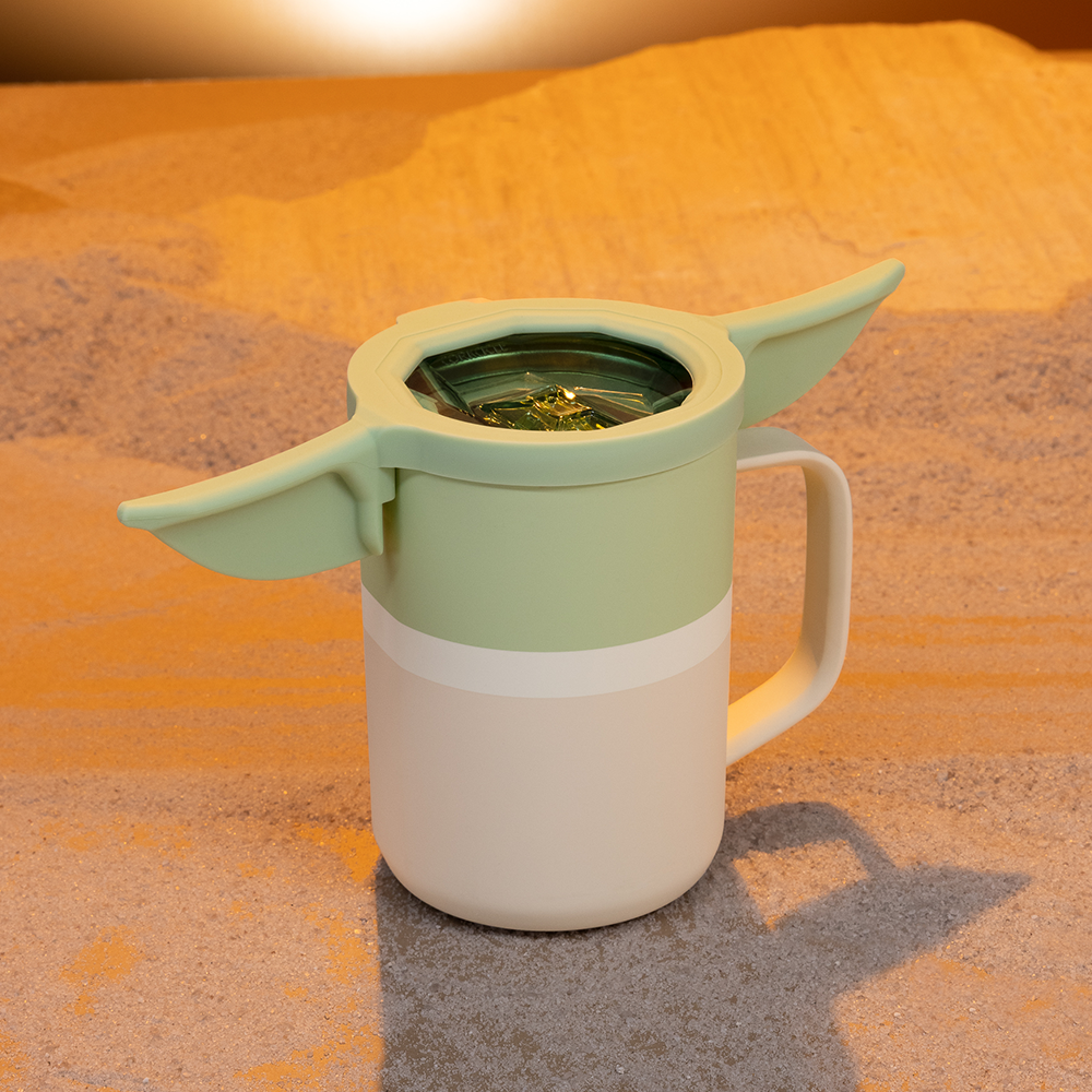 star-warstm-coffee-mug-v5 cb49bfa7ad2c--CRK-poolboy-AUG-2021-Starwars-14.png